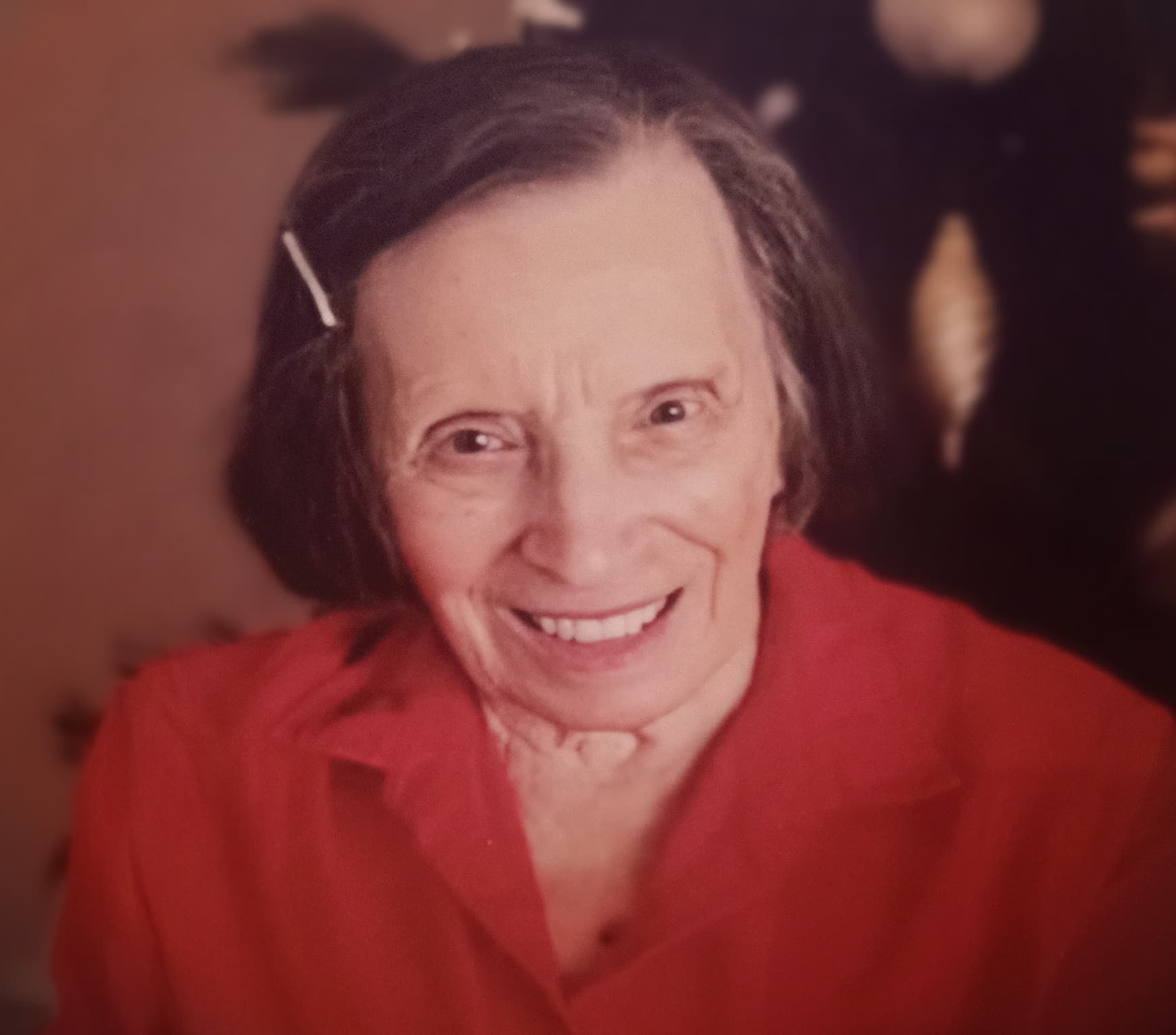 Portrait of Frances Minervini.